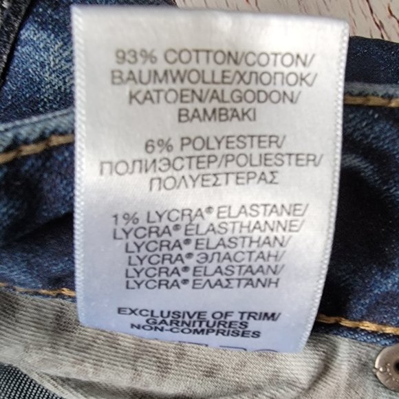 Silver Suki Capri Jeans 29x22.5 - Picture 11 of 11